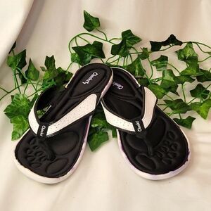 Cheeks flip flops. Size 10. NWOT